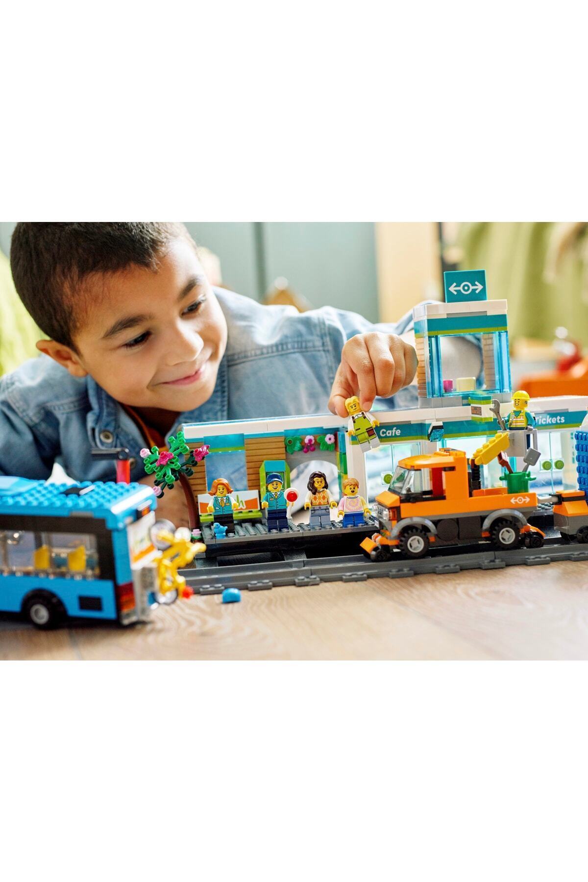 لگو سیتی مدل ایستگاه قطار کد 60335 (907 قطعه)